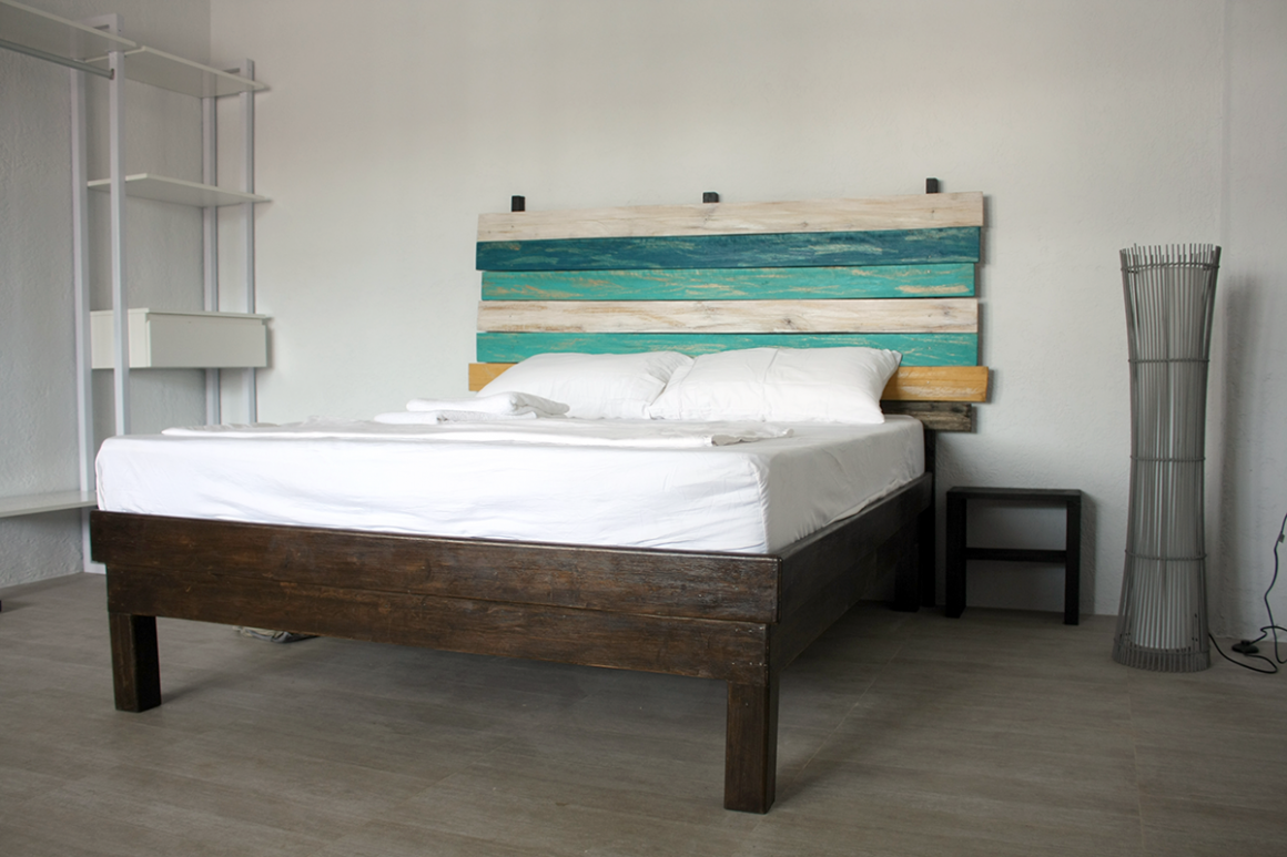 SentroSuitesSiargao_Room5-03_Bed_IMG_9857